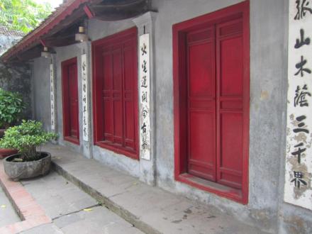 247284_10151297025890984_2074635555_n