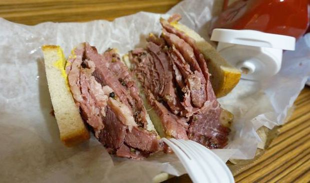 1461694_10152159678700984_329988663_n