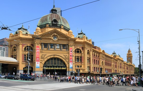 1_flinders_st_station_melb